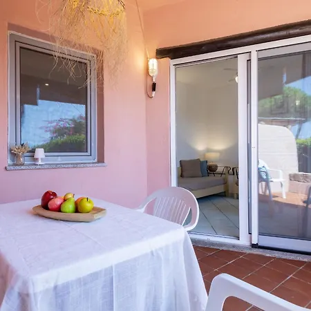 Lina 1512 By Interhome Appartement